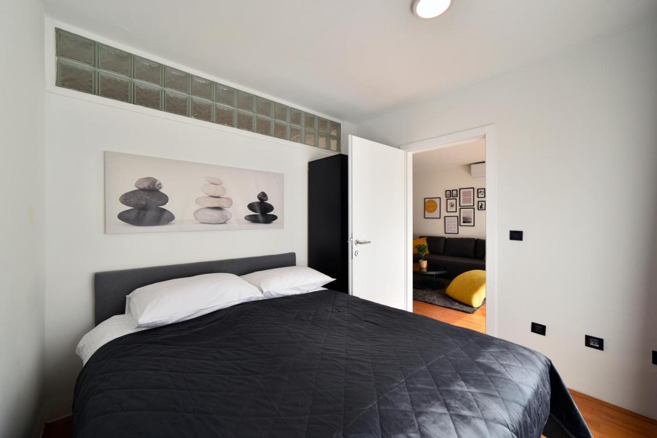 Lavir Apartment With Parking Zagreb Exterior photo